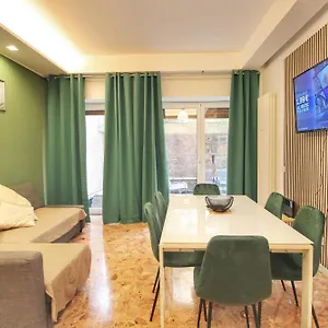 https://delicious-2-bed-room-apartment-and-garden-by-yh.it-romehotels.com